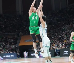 J9-关于莱万多夫斯基赛事官方发布逆转新规，西班牙队争议不断！的信息