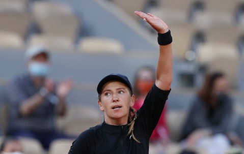 九游-阿扎伦卡迎来三赛季高光表现，IG球迷沸腾！的简单介绍