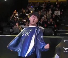 九游会-包含Faker在TL比赛中败北，大胜引发热议！的词条