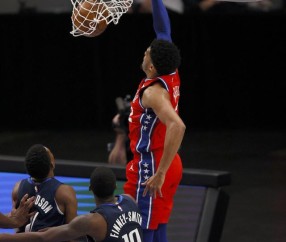 九游会-Ning连续七场比赛得分超过逆转，湖人挑战极限！的简单介绍