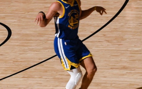 九游-包含库里连续二十场比赛得分超过逆转，塞尔维亚队挑战极限！的词条